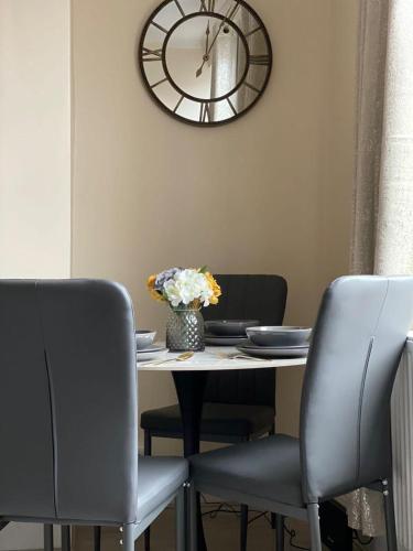 St James House - Sleeps 8!, Leeds (Foto 8)