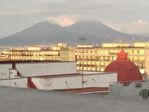 LidaHouse Terrace and Vesuvio view next Museum By HouseinNaples, Neapol