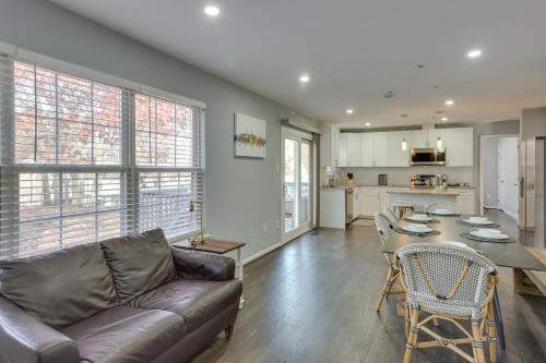 Spacious Cheverly Home - 8 Mi to National Mall! in Landover, Vereinigte Staaten von Amerika