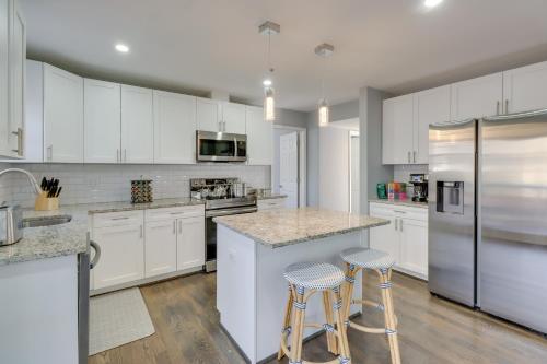 8 Mi to National Mall Quiet Cheverly Apt in เชเวอร์ลี (แมรีแลนด์)