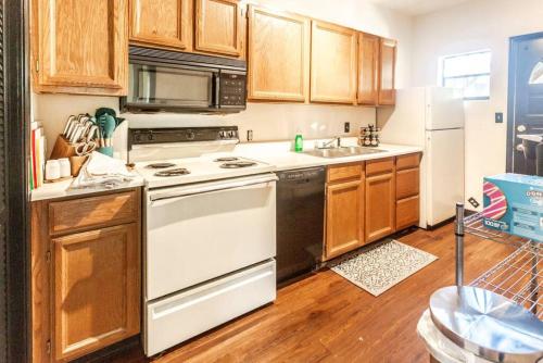 Trailside Retreat in the City in Tulsa, USA