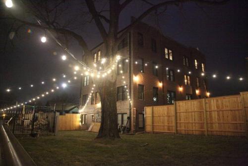 The Teak Follow, beautiful brick enclosed space in Tulsa, USA