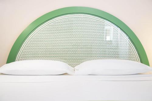 That's Napoli Room Type - Deluxe Double or Twin Room
