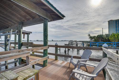 Waterfront Daytona Escape with Pool and Game Room! in South Daytona (FL)