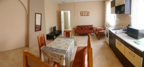  Orchidea Apartman Tata in Tata