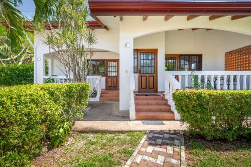 Casa Palma Real in Paraiso (Guanacaste)