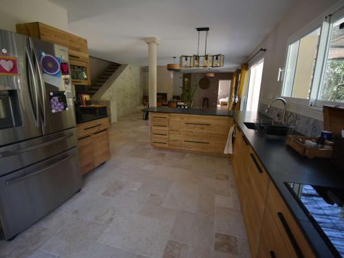Villa 4* pour 6 pers. avec piscine privée et grand jardin, proche gorges de l'Ardèche - FR-1-382-191 (Villa 4* pour 6 pers. avec piscine privee et grand jardin, proche gorges de l'Ardeche - FR-1-382-191) in Labastide-de-Virac