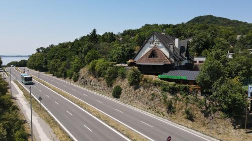 Hotel-EuroPenzión Salaš obrázok