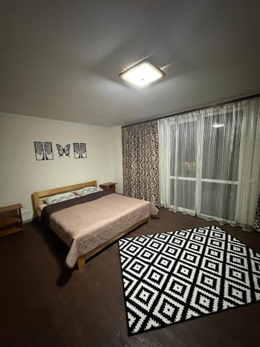 8 bedrooms, 15 beds