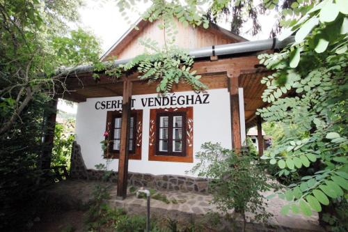 Cserhát Guesthouse - Felsőtold