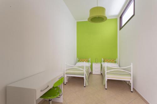Apartment image 8