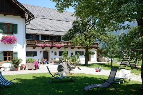 Garden, Weinbachbauer - Urlaub am Bauernhof in Strobl