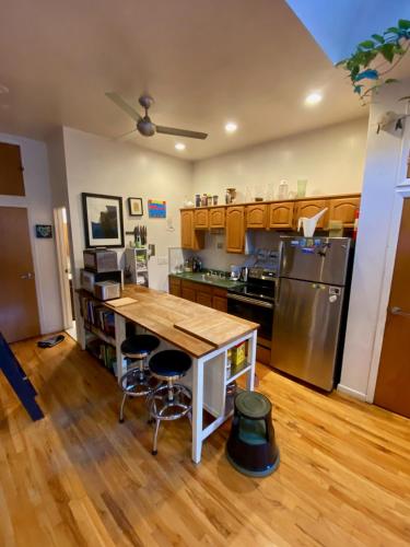 Carriage House Williamsburg Brooklyn NYC HUGE STUDIO in Brooklyn, USA