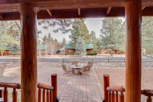 Overgaard Cabin with Gas Grill and Propane Fire Pit!