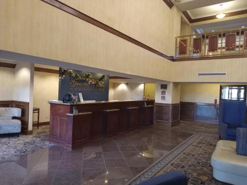 Grand Plaza Hotel Branson