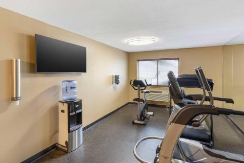 Best Western St. Louis Inn - image 6