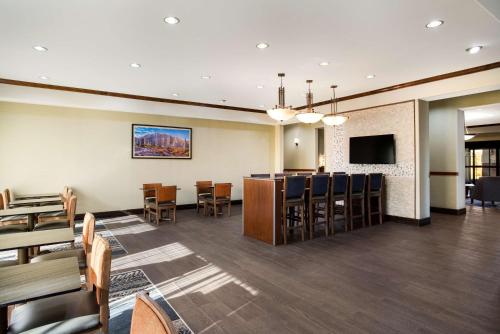 Best Western Gallup West - image 10