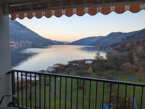 Appartement mit Seeblick am Ossiacher See in Villach, Österreich