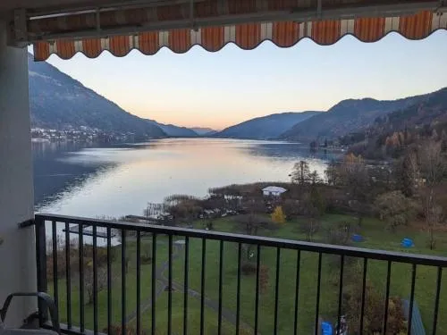 Appartement mit Seeblick am Ossiacher See in Villach, Österreich