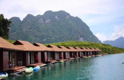 Khao Sok River & Jungle Bungalow in Khao Sok (Suratthani)