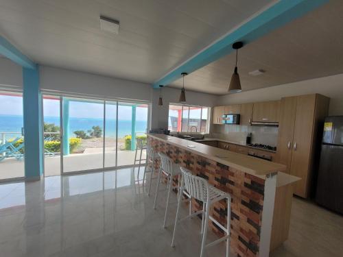 Konyha, 321 Surprise Beach house and Glamping in Providencia