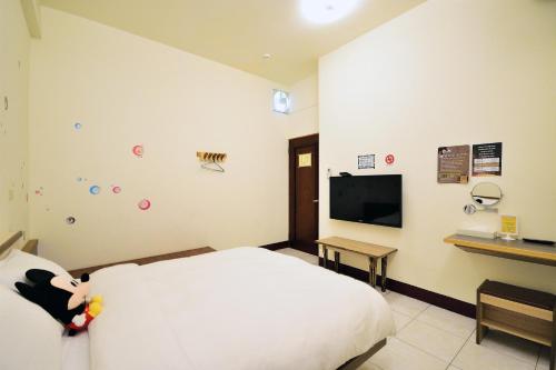 Quadruple Room with Shower image 8