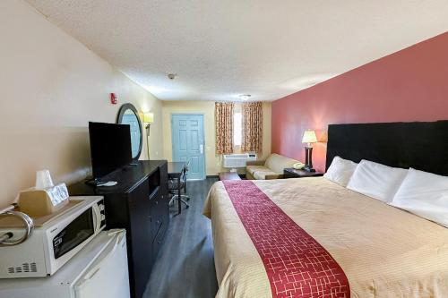 Garden Inn & Suites