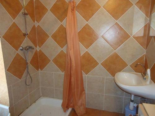Toldi Vendégház - image 14