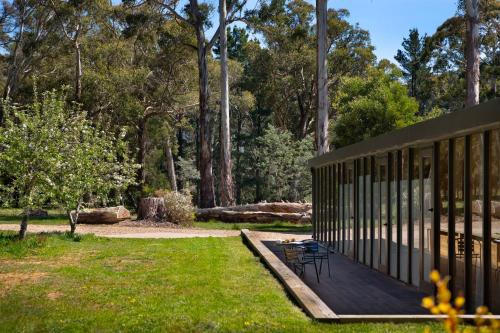 Kangaroo Estate Farmstead 8 bedroom Daylesford 17 Pax Weddings in Wheatsheaf