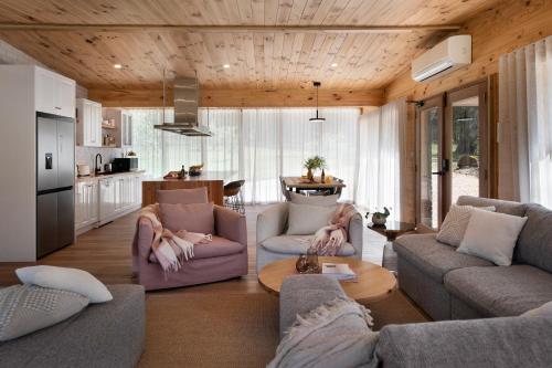 Létesítmények, Kangaroo Estate Farmstead 8 bedroom Daylesford 17 Pax Weddings in Wheatsheaf
