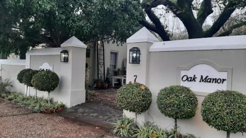 Cafe Felix & Old Oak Manor Riebeek Kasteel