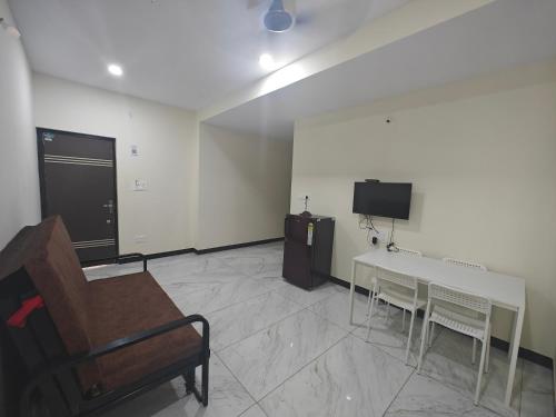 Comfort Cove Apartments - Bhogadi