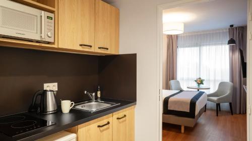 Kitchen, Residhome Senart in Lieusaint