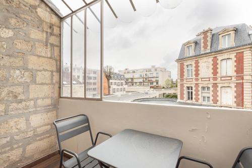 ระเบียง/ชานเรือน, Les appartements de Chantilly - gare in ชองติยี