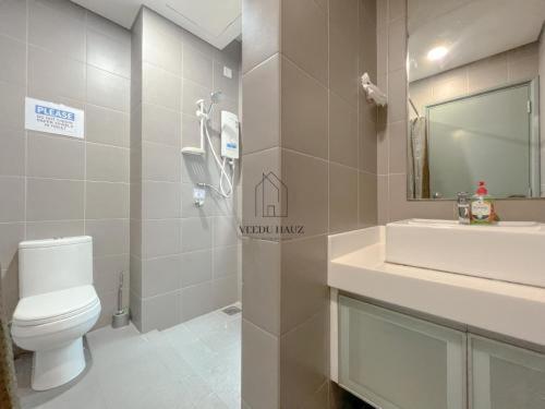 Summer Suites Klcc by Luxe Suites - image 4