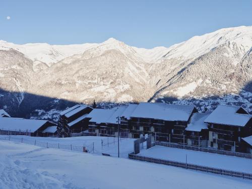 Studio La Plagne Montalbert , 1 pièce, 4 personnes - FR-1-755-9 - Location saisonnière - Aime-la-Plagne