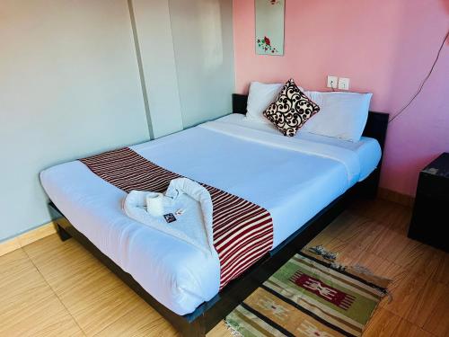 Hotel Donosti Pokhara – Pokhara, FL