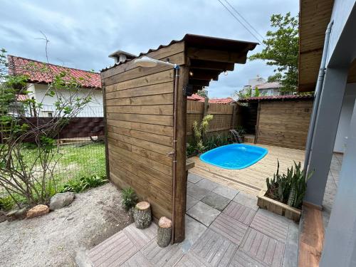 Casa privativa a 2 quadras da Praia da Ferrugem photo 1