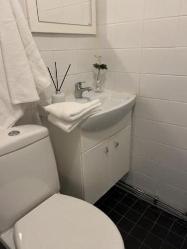 Charming Apartment in Stockholm City 913, Stockholm (Foto 10)
