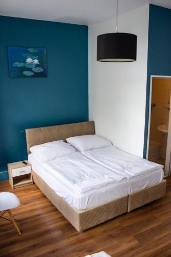 Metropol Hostel Berlin - image 2
