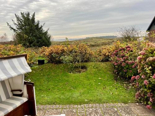 Garden, FERIENWOHNUNG WATTBLICK Kunne – Munkmarsch in Munkmarsch
