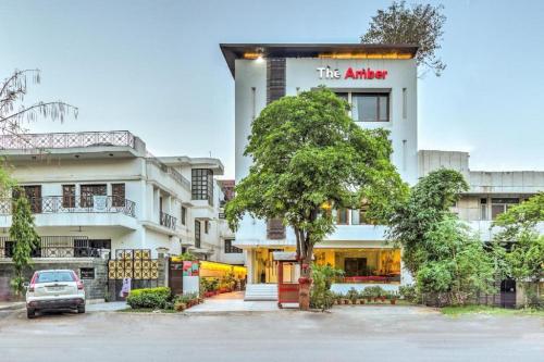 . Amber Inn by Orion Hotels