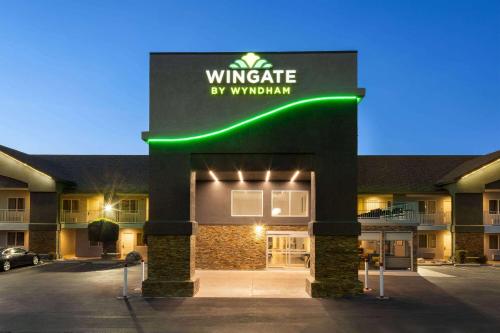 ทัศนียภาพภายนอกโรงแรม, วินเกต บาย วินด์แฮม ซีดาร์ ซิตี้ (Wingate by Wyndham Cedar City) in ซีดาร์ ซิตี้ (UT)