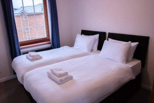 My Waterfront Apartment, views over Water of Leith, Эдинбург (фото 10)