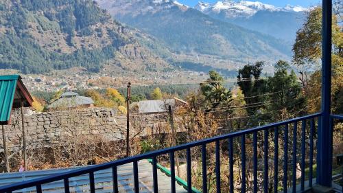 Alpine stays and adventures by Meluha in Dhungiri Village