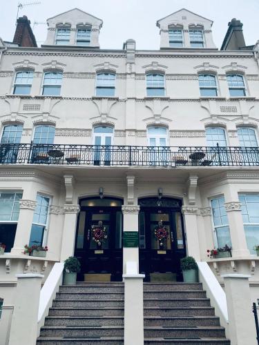 The Avonmore Olympia, Londyn