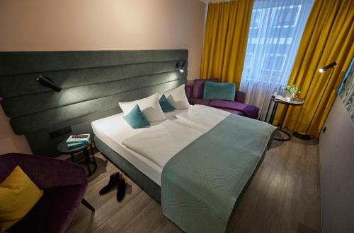 Comfort Room image 9