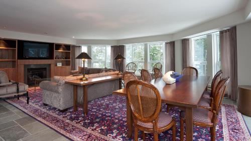 Le Chamois 206 | Large Ski-In Ski-Out Condo at Blackcomb Base with Pool, Hot Tub, & Gym in Whistler, Canada