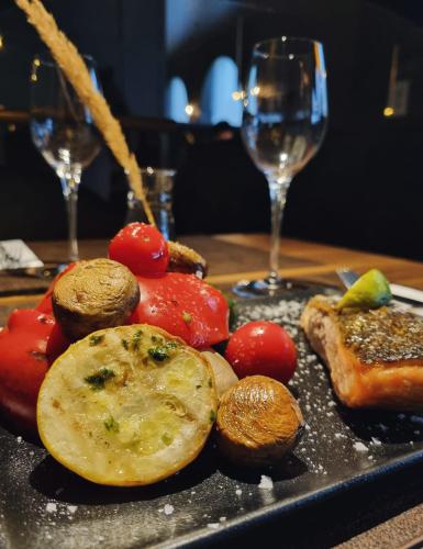 Restorāns, Brut Wine Hotel in Zarasai
