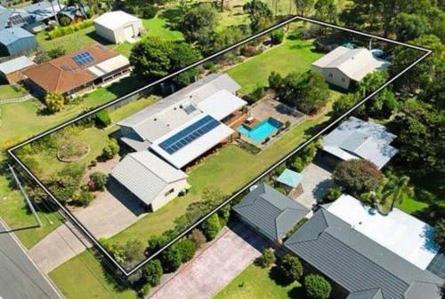 Gardens by the Bay - Acreage Living & EV Charging